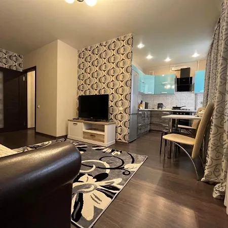 Apartment On Nezavisimosti 52 Appartamento