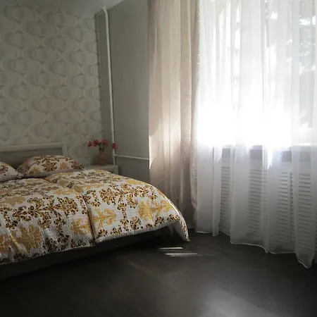 Apartment On Nezavisimosti 52 Appartamento *