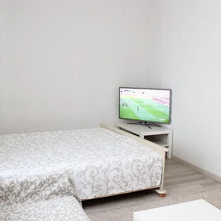 Appartamento Apartment On Nezavisimosti 52